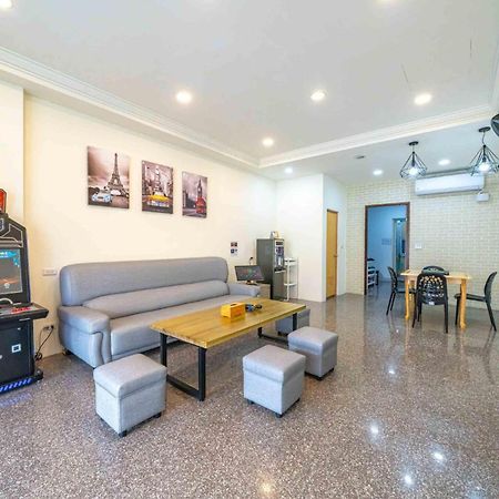 Ferienwohnung Fu Bo Ju Tainan Exterior foto